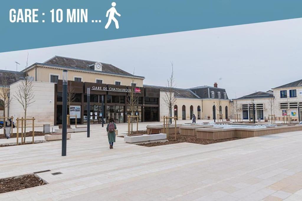 A Hauteur De Toits • Le Spacieux En Coeur De Ville Chateauroux Luaran gambar