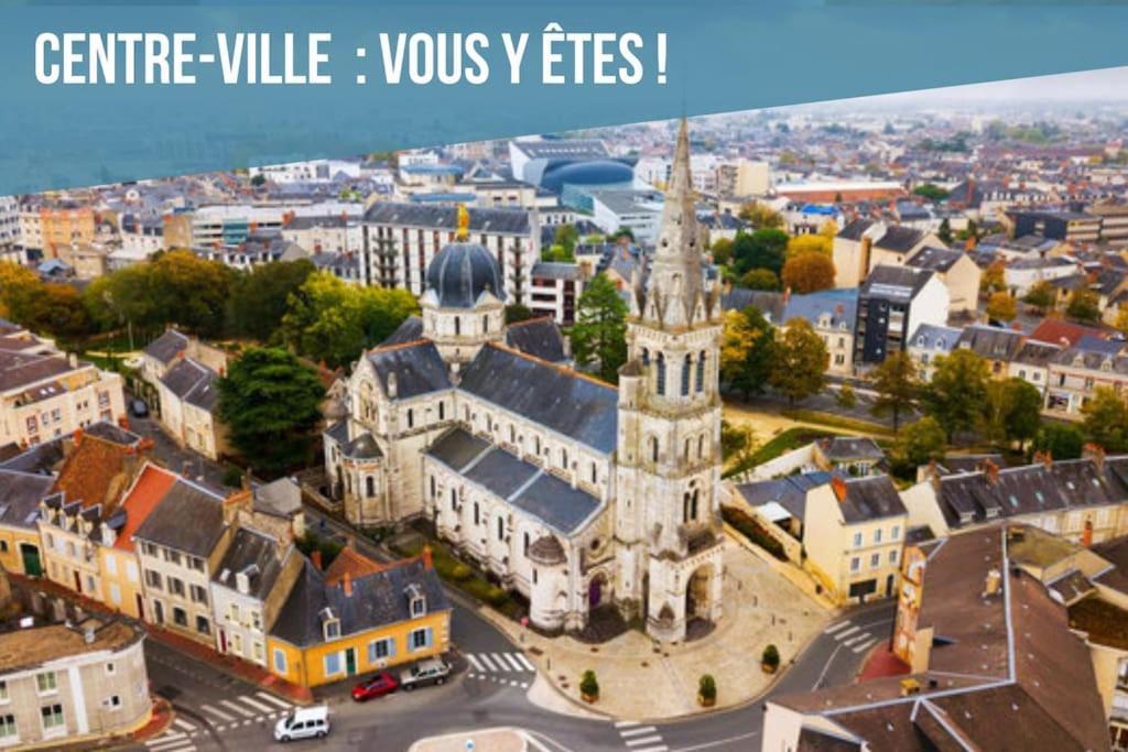 A Hauteur De Toits • Le Spacieux En Coeur De Ville Chateauroux Luaran gambar