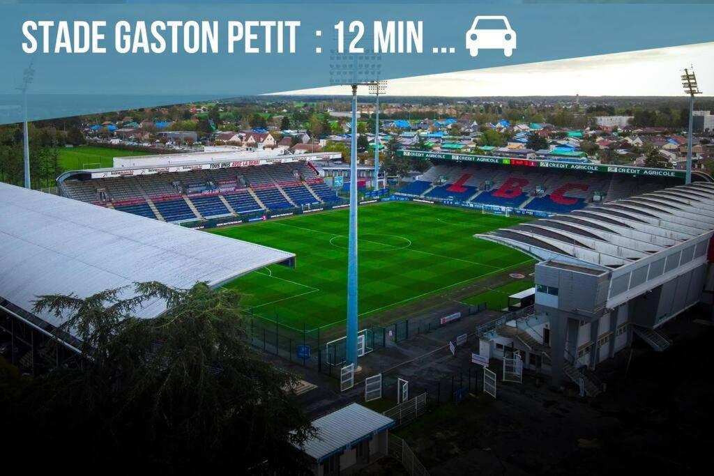 A Hauteur De Toits • Le Spacieux En Coeur De Ville Chateauroux Luaran gambar